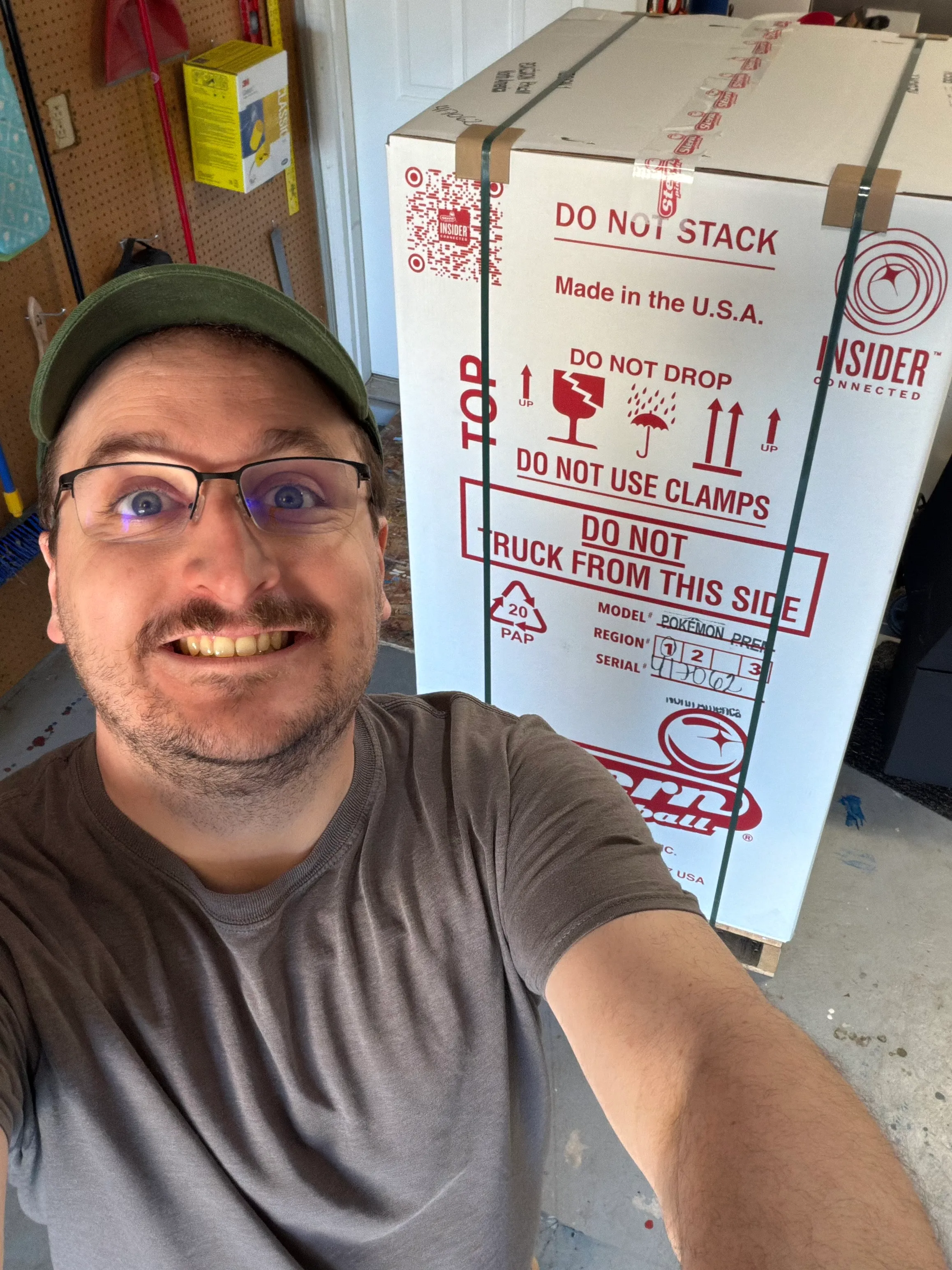 New machine day: the Pokémon Premium, still boxed